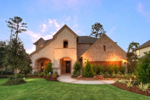Inverness Estates Classic by Gehan Homes in Houston Texas