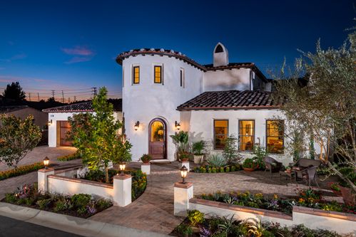 Custom Single Level Estate Homes by North Hills Estates by North Hills Estates in Orange County California